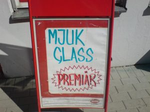 Mjuk glass